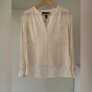 BCBGMaxAzria White V-Neck Long Sleeves Blouse